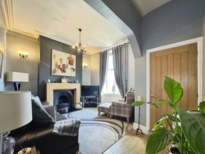 Photo 7- click for photo gallery